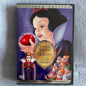 SNOW WHITE & THE 7 DWARFS DVD